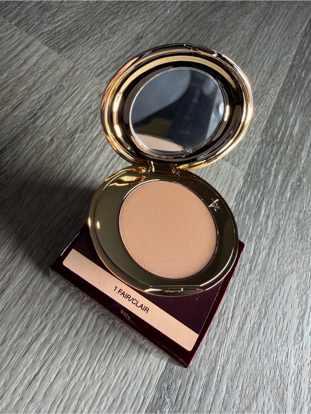Charlotte Tilbury Magic Vanish in “1 Fair”